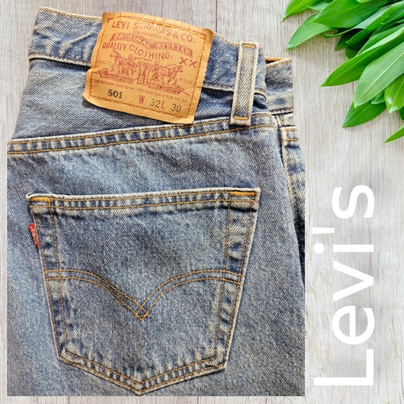 Levi's Denim - Vintage 501 Levi's Button fly Made in the USA Jean